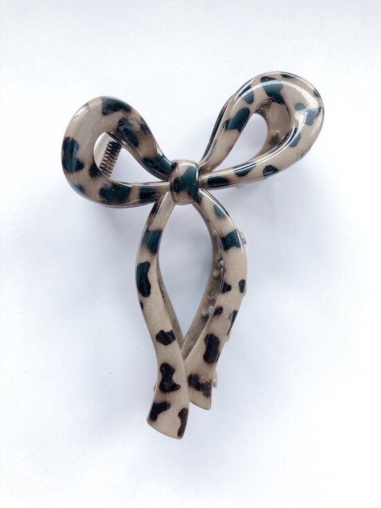 Accessories - 5/$20 Bow Claw Clip Hair Clip Accessory